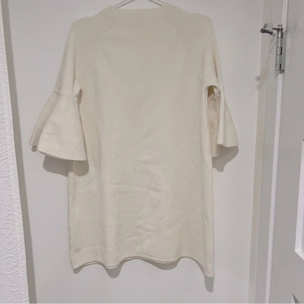 Anthropologie Moth Chester Bell Sleeve Tunic - Picture 6 of 8